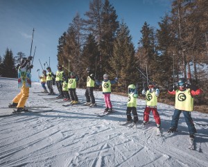 obozy zimowe dla dzieci poznan obozy snowboardowe poznan obozy narcirskie szkola snowboardu szkola narciarstwa DSC3286a
